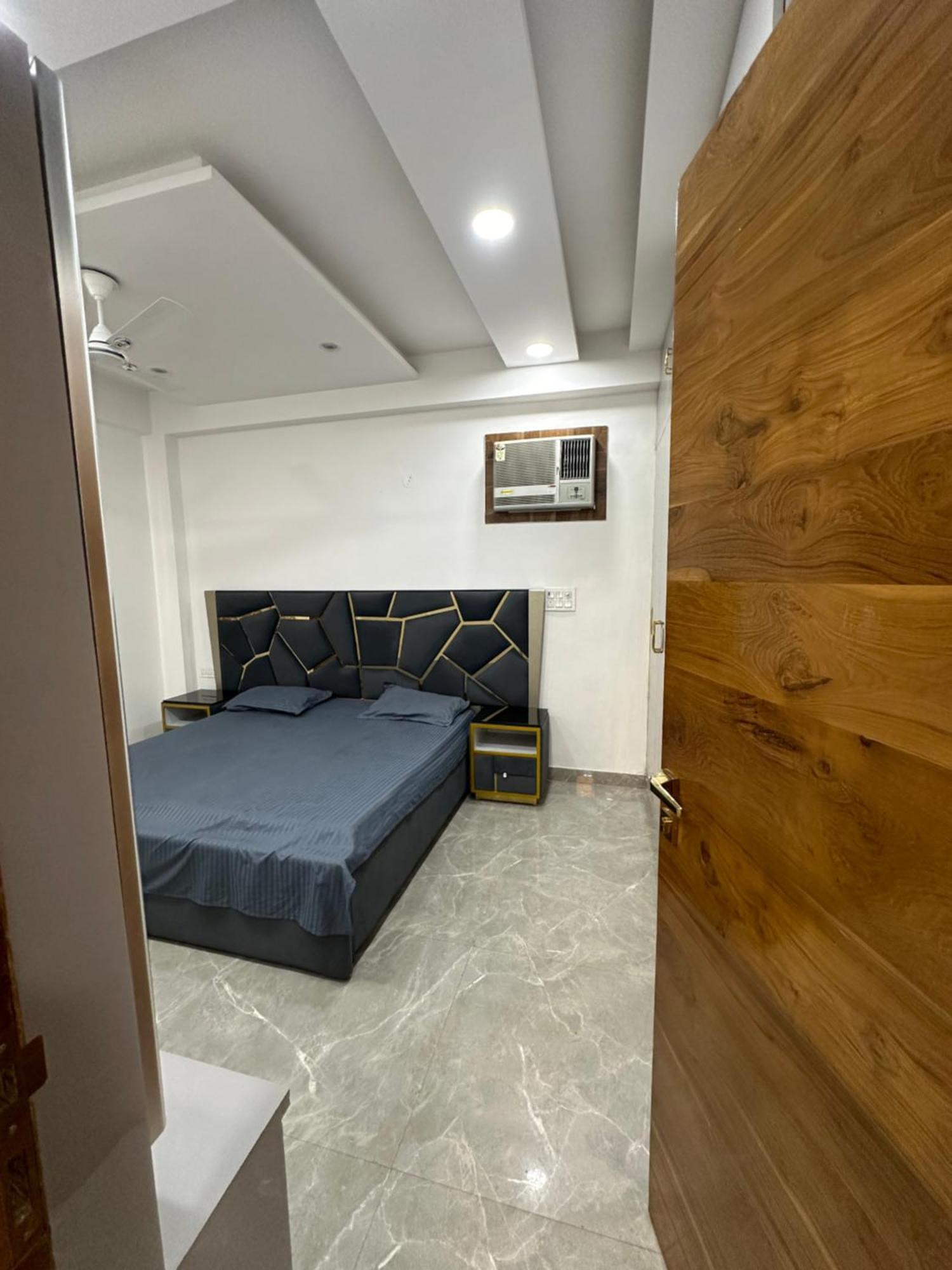 Apartment Builder Floor